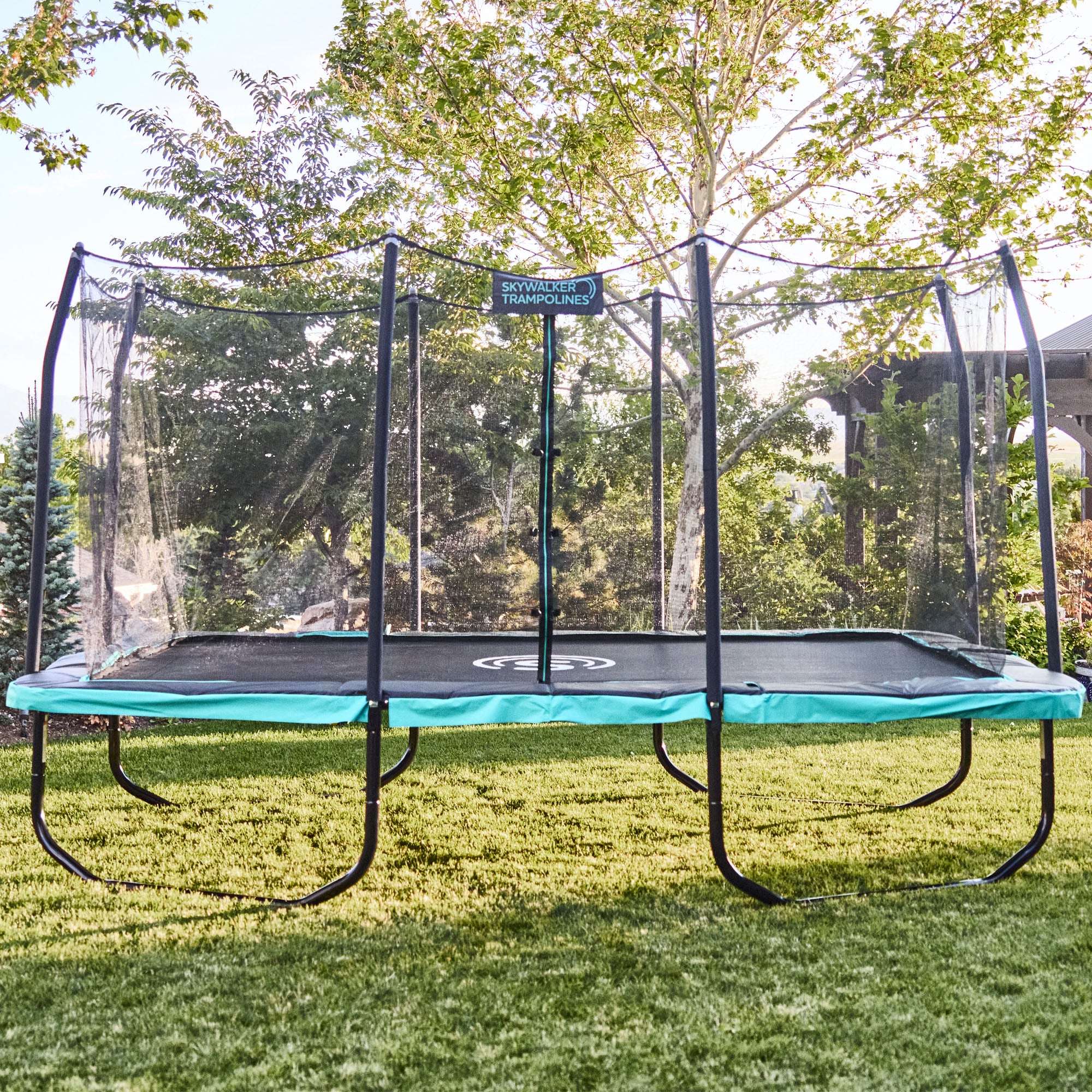 Signature Series 15'x9' Rectangle Outdoor Trampoline with Enclosure - Image 6