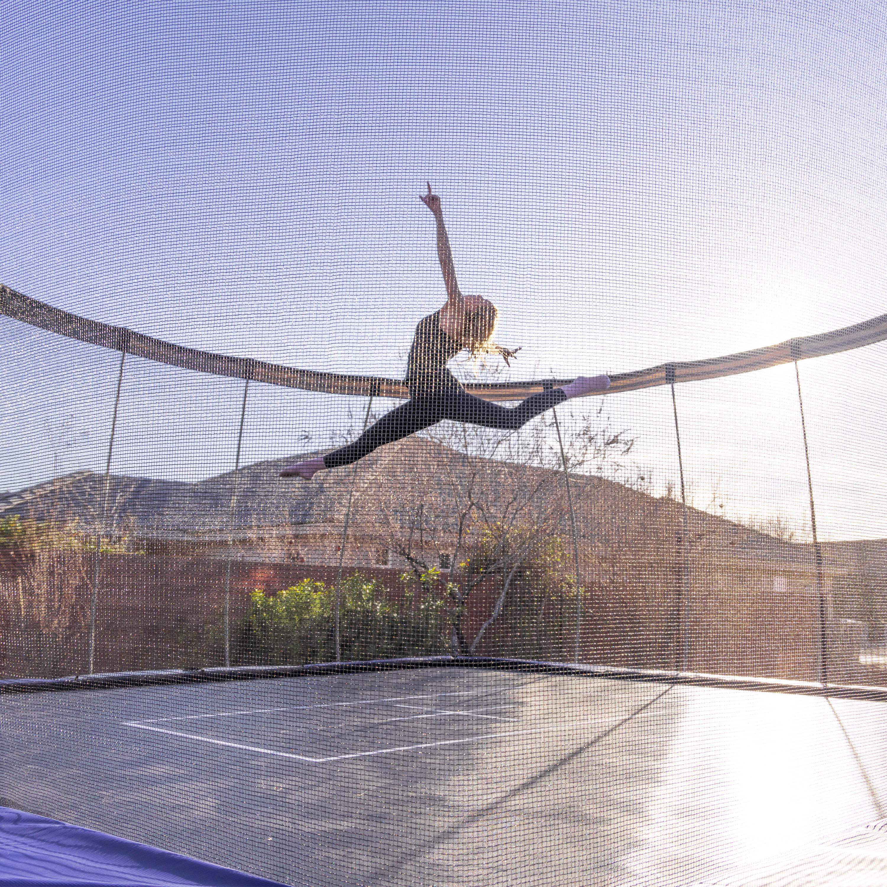 15' Premium Square Trampoline with Enclosure Net - Image 9